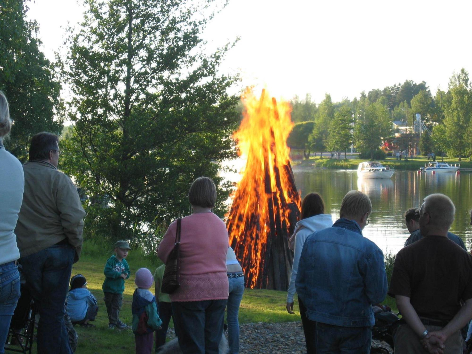 Mansikkaharju Holiday Camp Leppävirta Exterior foto